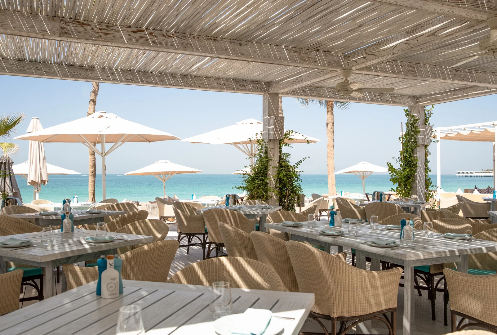 jumeirah-mina-al-salam-9